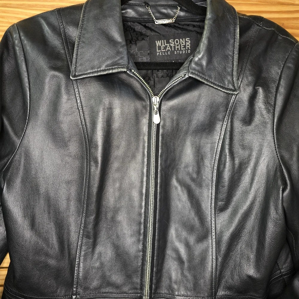 Wilsons Leather Women's Black Zip Up Jacket, Size Large - Picture 3 of 9